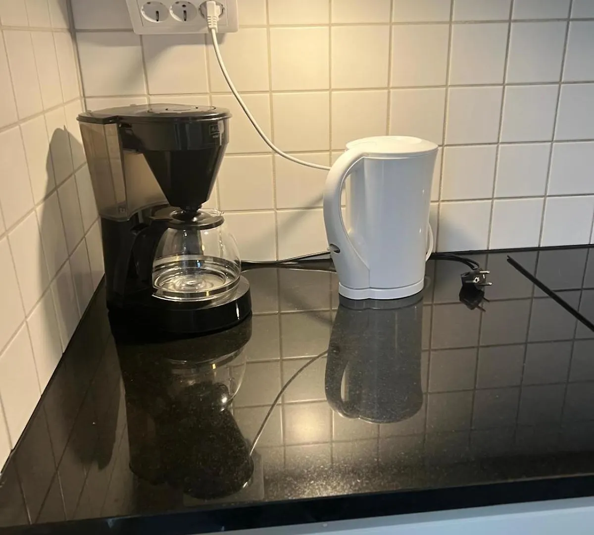 Home Inn Loev70 Stockholm Apartment