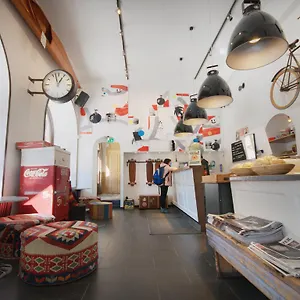 Backpackers Ostello